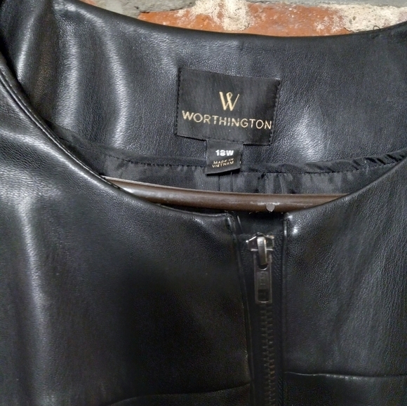 Worthington Women's  Buttery Soft Black Faux Leather Jacket, size 18 - Picture 10 of 11